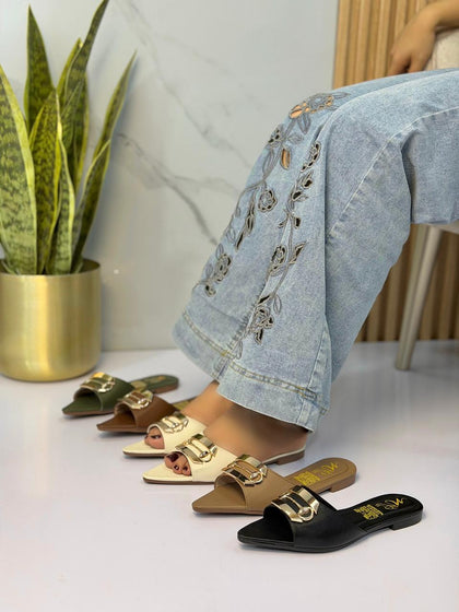 Sandalia tipo mule plana