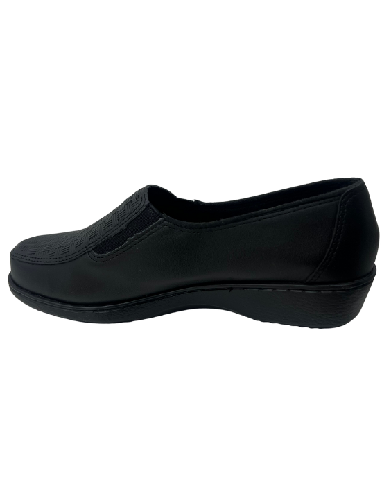Mocasín Rómulo con Textura en Cuero Negro para Mujer 2511