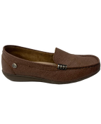 Mocasín Rómulo con Herraje en Cuero Nuez Moscada para Mujer 2401