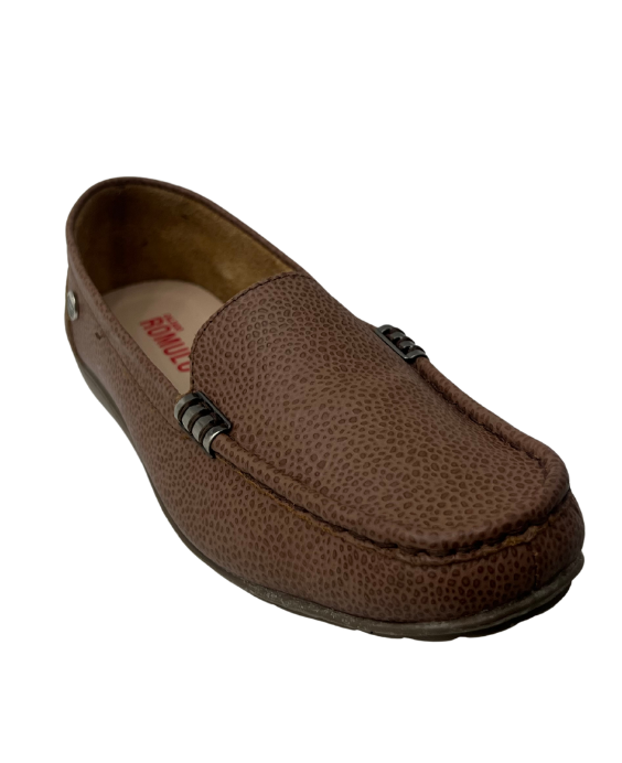 Mocasín Rómulo con Herraje en Cuero Nuez Moscada para Mujer 2401