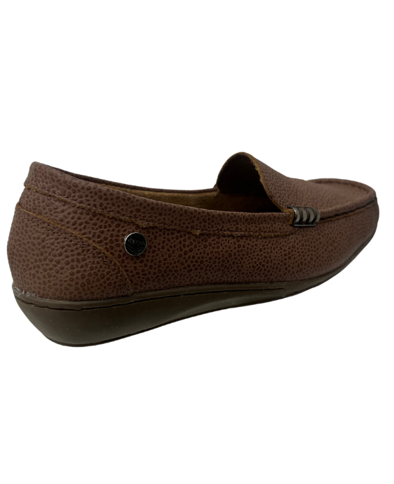 Mocasín Rómulo con Herraje en Cuero Nuez Moscada para Mujer 2401