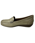 Mocasín Rómulo con Herraje en Cuero Nuez Moscada para Mujer 2401