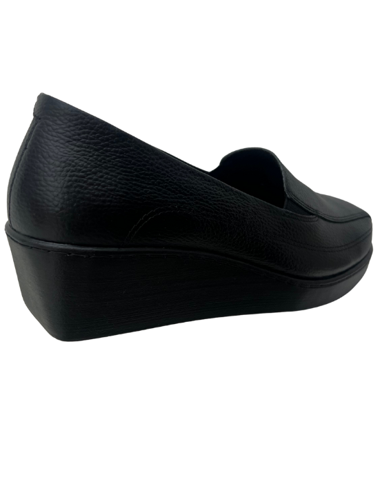 Mocasín Rómulo de Cuña en Cuero Negro para Mujer 1051