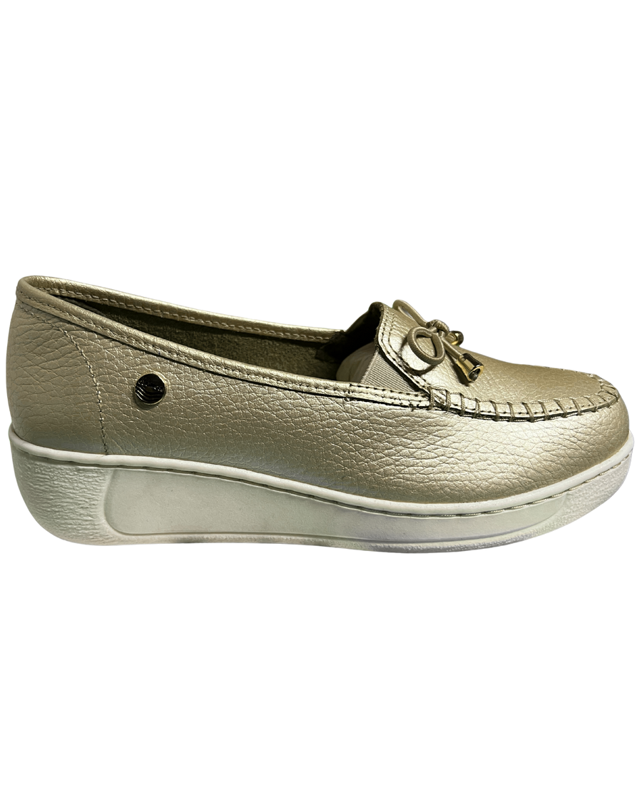 Mocasín Rómulo en Cuero Dorado para mujer