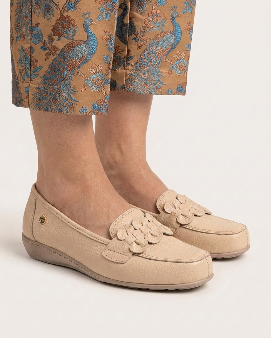 Calzado Rómulo taupe para mujer