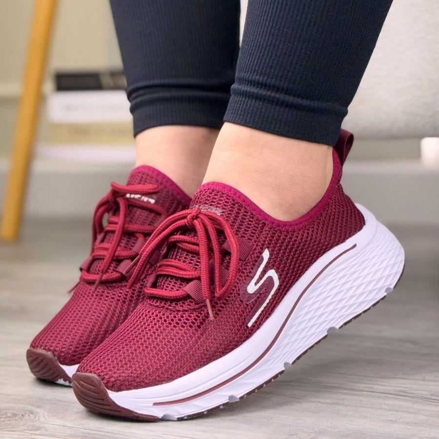 Tenis en Malla con Cintas Reflectivas para Mujer – Vinotinto